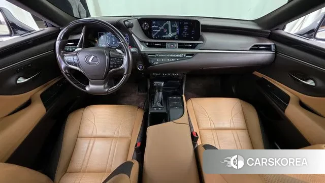 Lexus ES300h 7th generation id 3182102 из Кореи 17