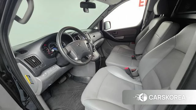 Hyundai The New Grand Starex id 4496655 из Кореи 17