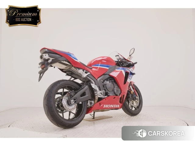 Honda CBR600RR 2025 из Японии, фото 5