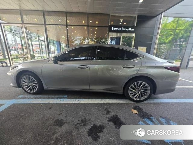 Lexus ES300h 7th generation id 4640317 из Кореи 7