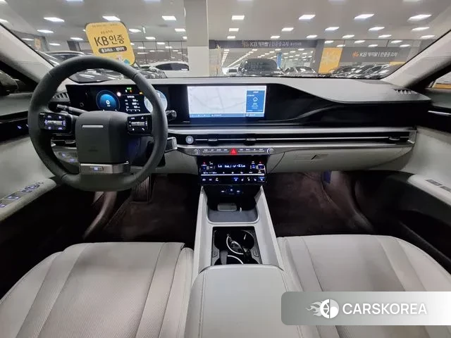 Hyundai Grandeur (GN7) id 3087654 из Кореи 17