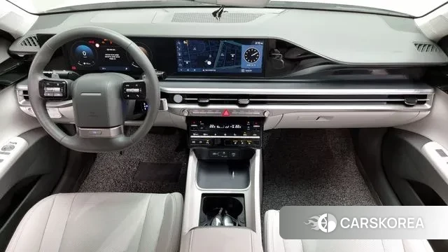 Hyundai Grandeur (GN7) id 3246220 из Кореи 17