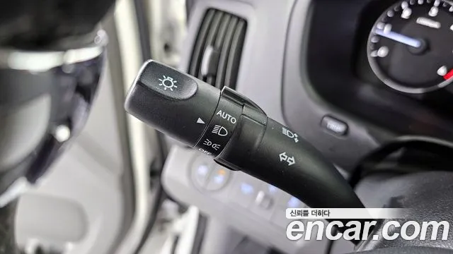 Hyundai The New Grand Starex id 2668988 из Кореи 17