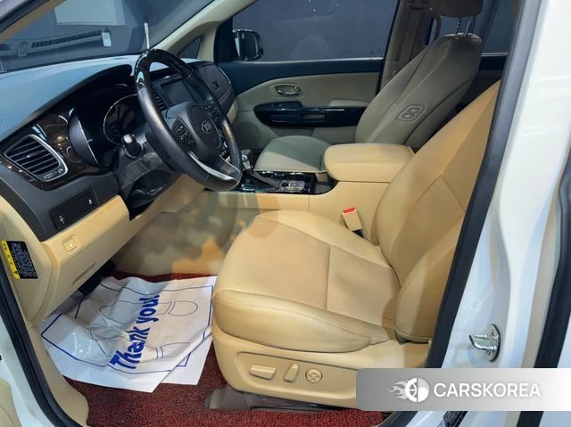 Kia The New Carnival id 4662400 из Кореи 17