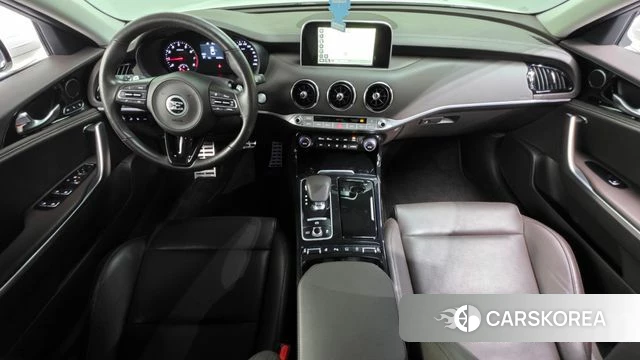 Kia Stinger id 3966595 из Кореи 17