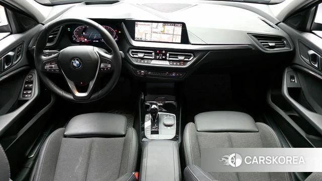 BMW 1 Series (F40) id 4280646 из Кореи 30