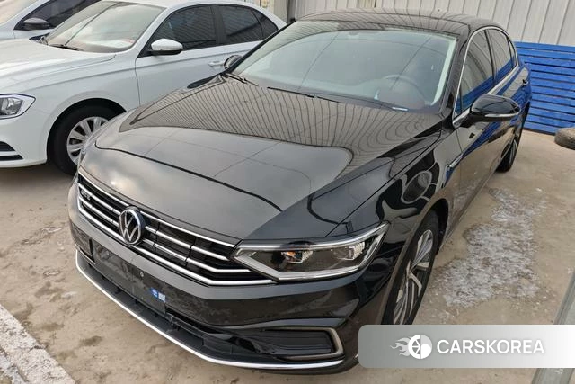 Volkswagen Magotan PHEV id 4297937 из Китая 14
