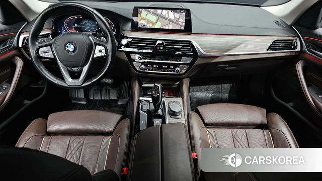 BMW 5 Series (G30) id 3852990 из Кореи 17