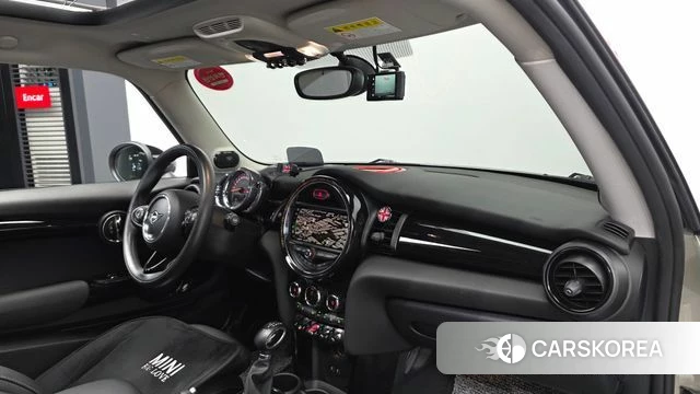 Mini Cooper id 4625952 из Кореи 30