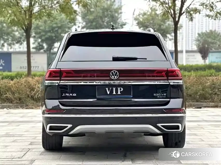 Volkswagen Touareg id 4629710 из Китая 7