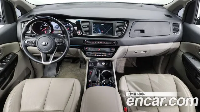 Kia The New Carnival id 2675885 из Кореи 17