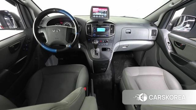 Hyundai The New Grand Starex id 4356948 из Кореи 17