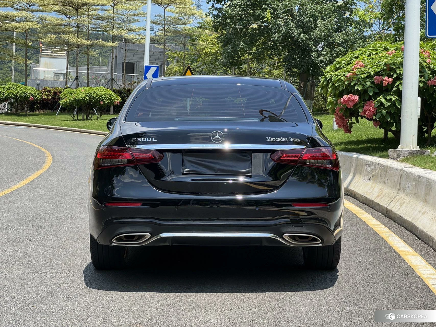 Mercedes-Benz E-class id 4454575 из Китая 7