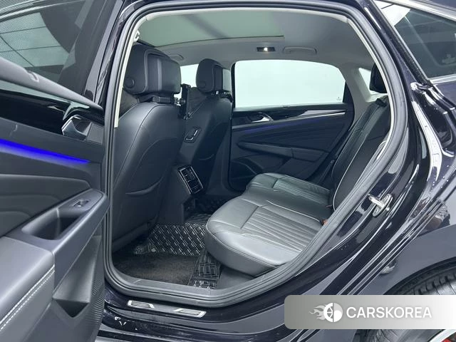 Volkswagen Passat id 4328770 из Китая 7