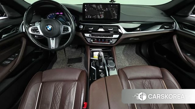 BMW 5 Series (G30) id 4202199 из Кореи 17