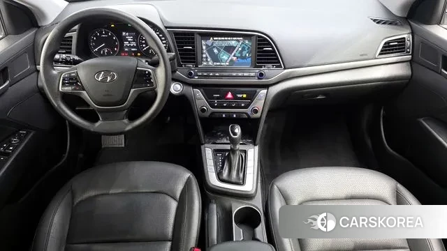 Hyundai Avante AD id 3055818 из Кореи 17