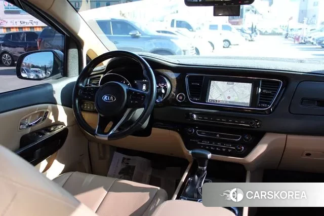 Kia The New Carnival id 3651419 из Кореи 16