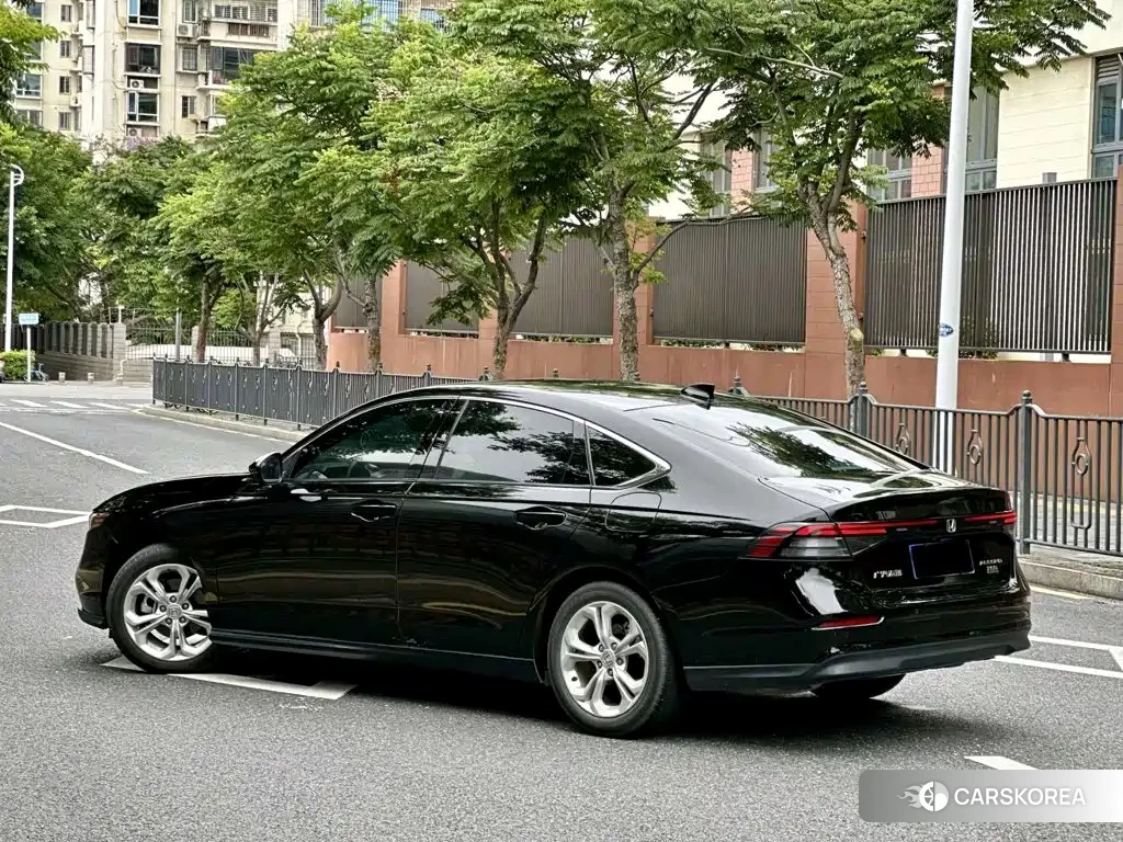 Honda Accord id 4644532 из Китая 7