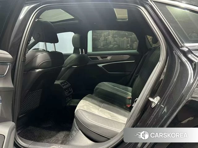 Audi A6L id 4265915 из Китая 14
