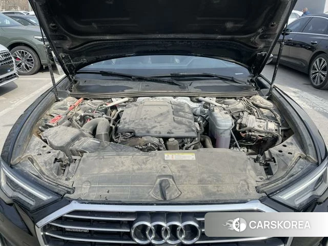 Audi A6L id 3882583 из Китая 13