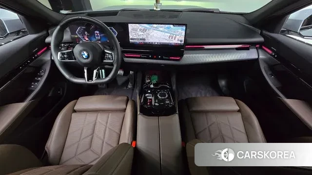 BMW 5 Series (G60) id 3410321 из Кореи 17