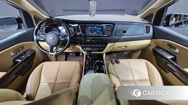 Kia The New Carnival id 3713526 из Кореи 17