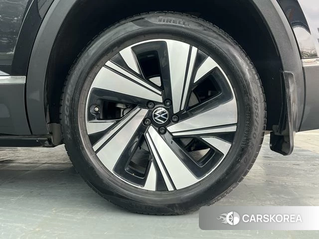 Volkswagen Tourang id 4259133 из Китая 17