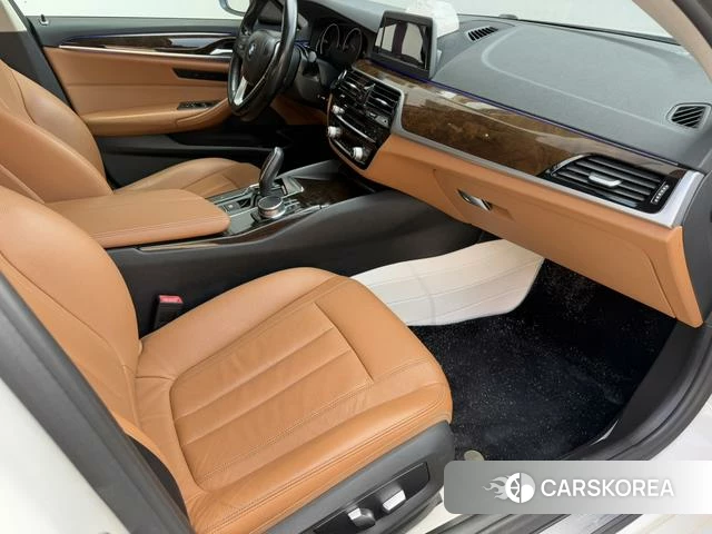 BMW 5 series id 4239174 из Китая 13