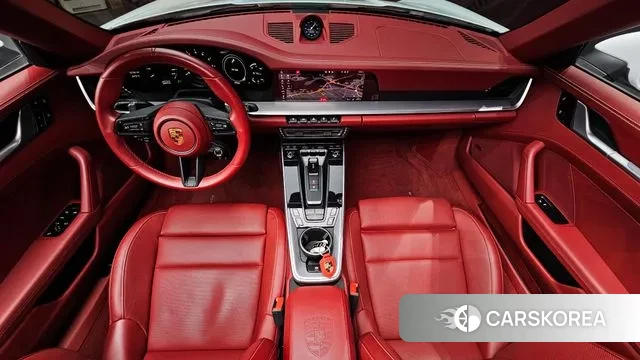 Porsche 911(992) id 3023152 из Кореи 17