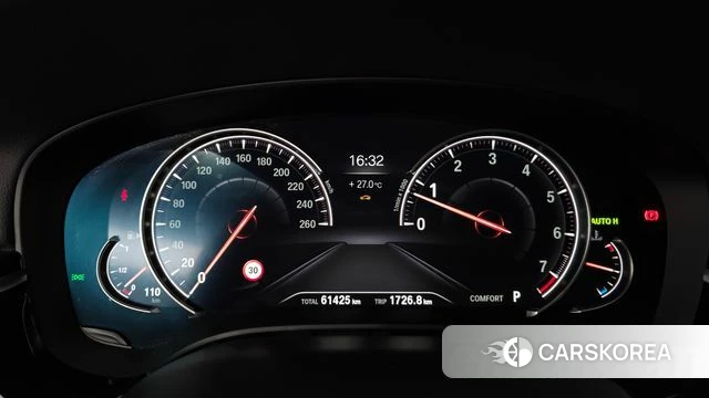BMW 5 Series (G30) id 4755441 из Кореи 34