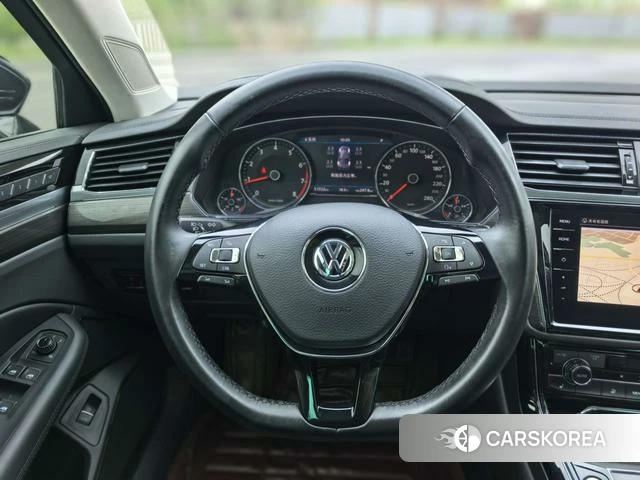 Volkswagen Huiang id 4254566 из Китая 16