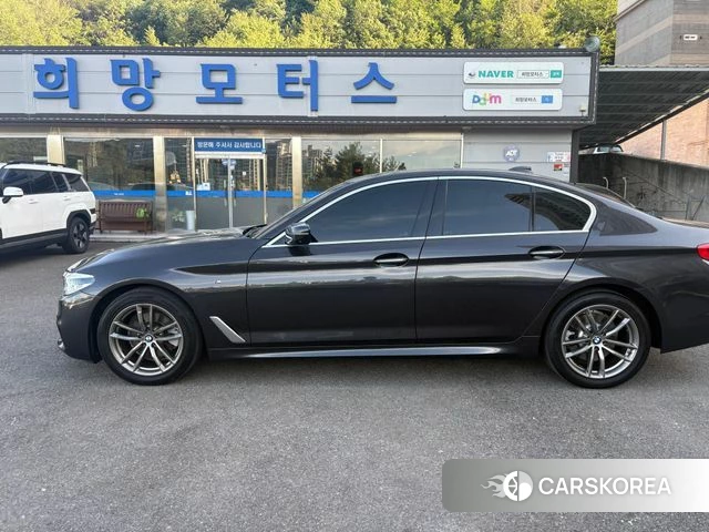 BMW 5 Series (G30) id 4525843 из Кореи 14
