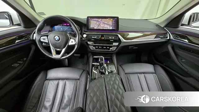 BMW 5 Series (G30) id 3458900 из Кореи 17