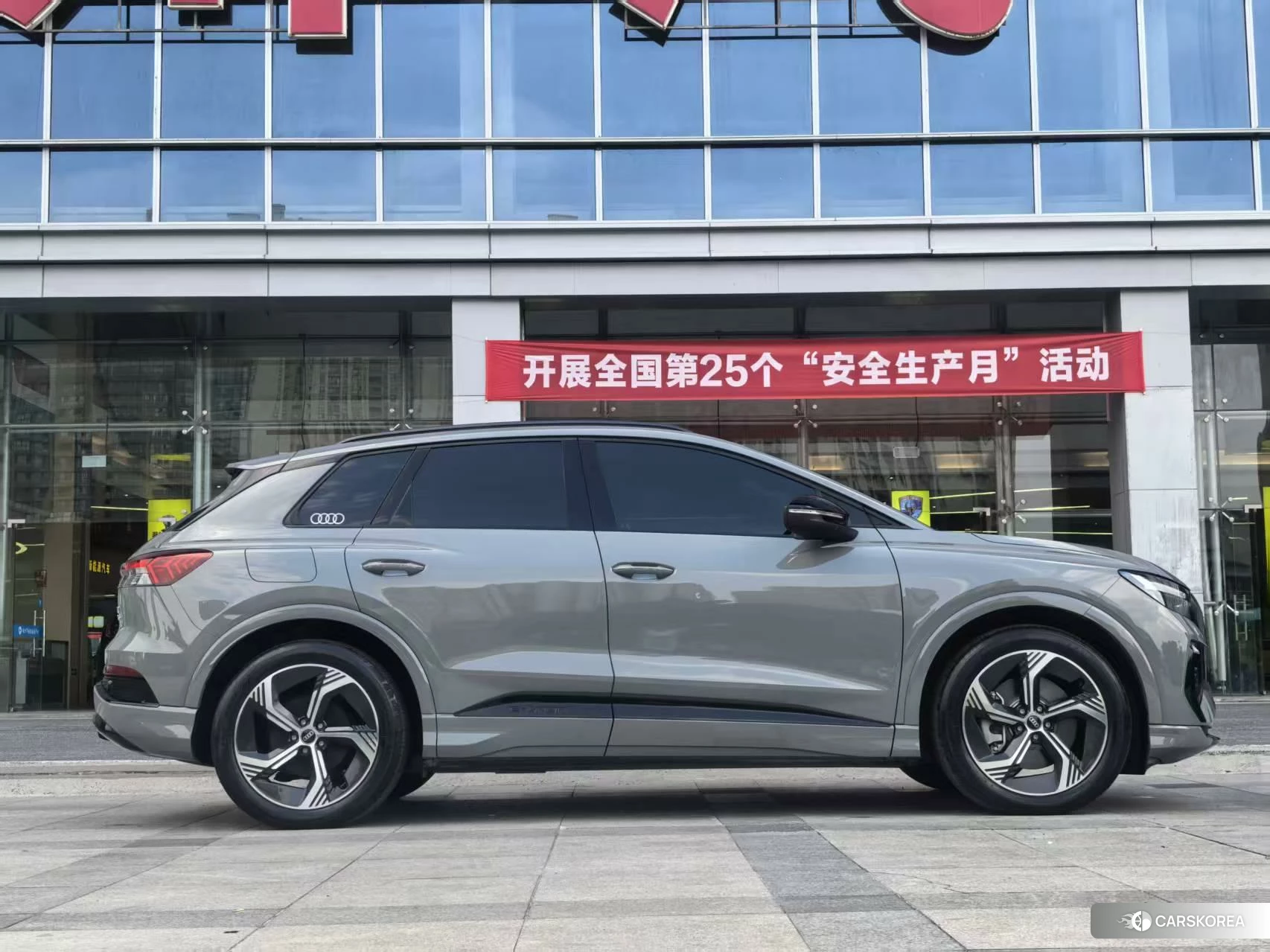 Audi Q4 id 4419066 из Китая 15