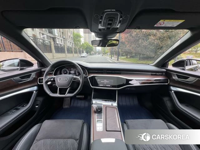 Audi A6L id 4260209 из Китая 8