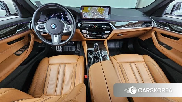 BMW 5 Series (G30) id 4604007 из Кореи 29