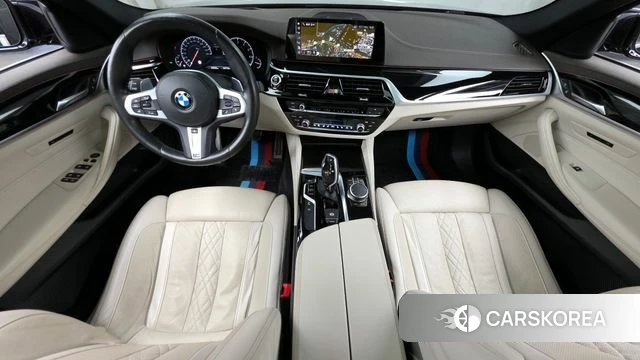 BMW 5 Series (G30) id 3814064 из Кореи 17