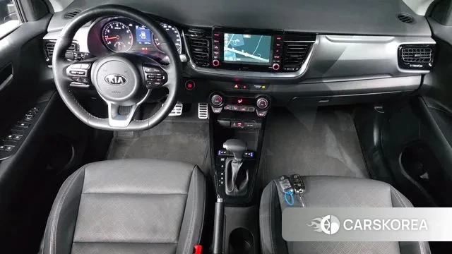 Kia Stonic id 3631303 из Кореи 17