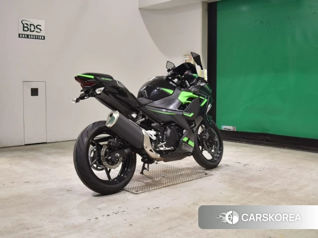 Kawasaki NINJA 400 2019 из Японии, фото 5