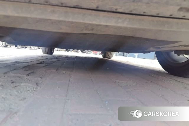 Audi A6L id 4258483 из Китая 14