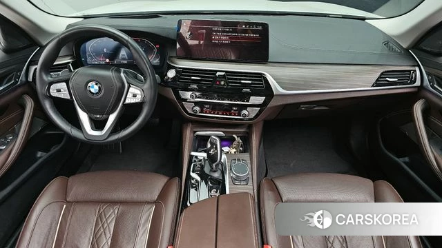 BMW 5 Series (G30) id 4294027 из Кореи 30