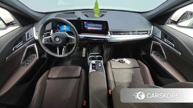 BMW iX1 (U11) id 4427439 из Кореи 31