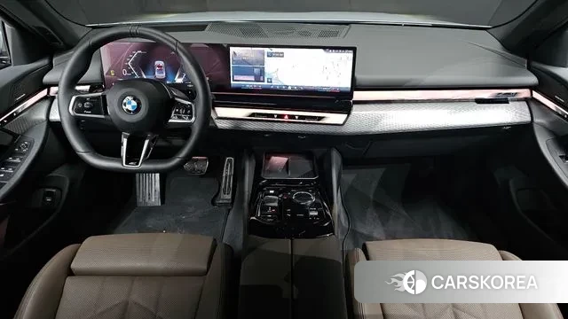 BMW 5 Series (G60) id 3653724 из Кореи 17