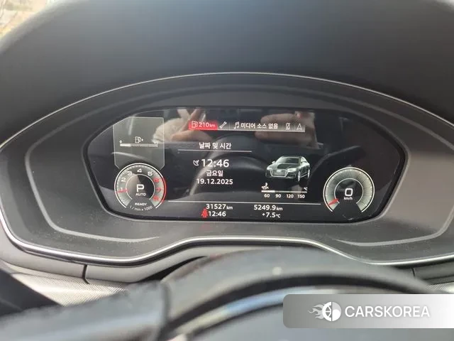 Audi A4 (B9) id 3498348 из Кореи 9