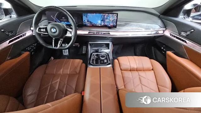 BMW 7 Series (G70) id 3523376 из Кореи 17