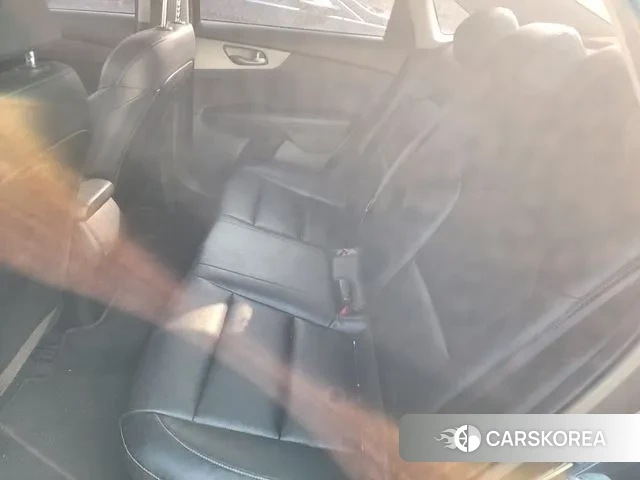 Kia Come New K3 id 3509168 из Кореи 10