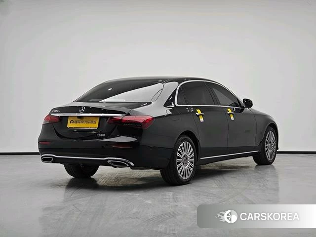 Mercedes-Benz E-class id 4265416 из Китая 17