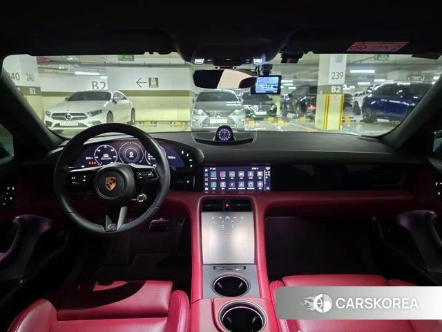 Porsche Taycan id 4186752 из Кореи 17