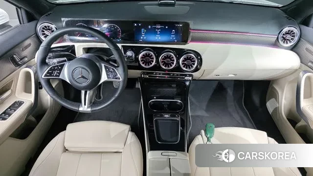 Mercedes-Benz A-Class W177 id 3031477 из Кореи 17