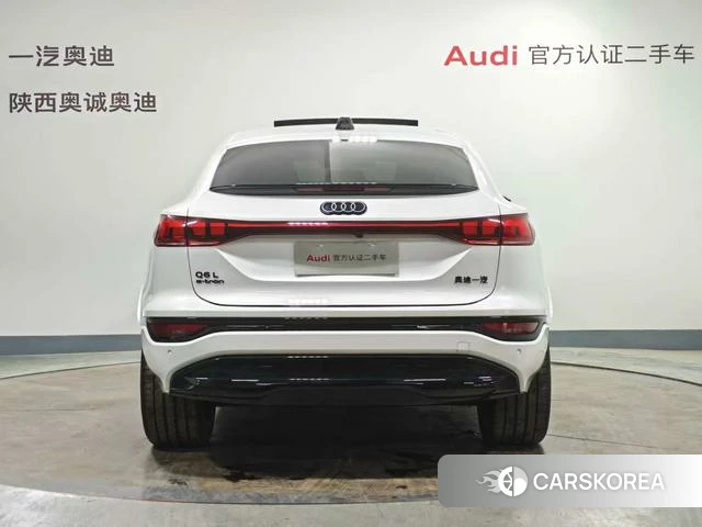 Audi Q6L Sportback e-tron id 4260881 из Китая 14